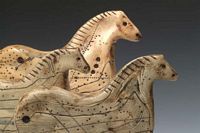 tn_LascauxHorseSculptures_LuannUdell.jpg
